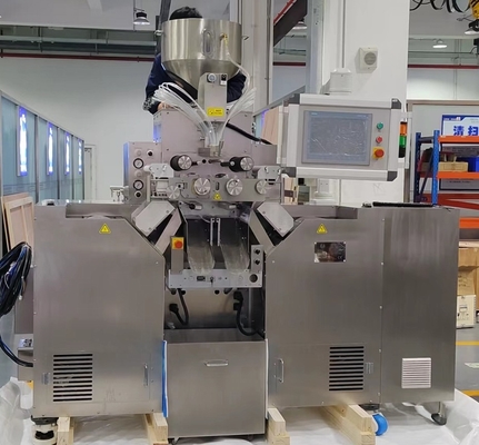 High Torsion Stiffness Soft Gel Capsule Machine met Harmonische Reducer 5.5kw 16 Plunges